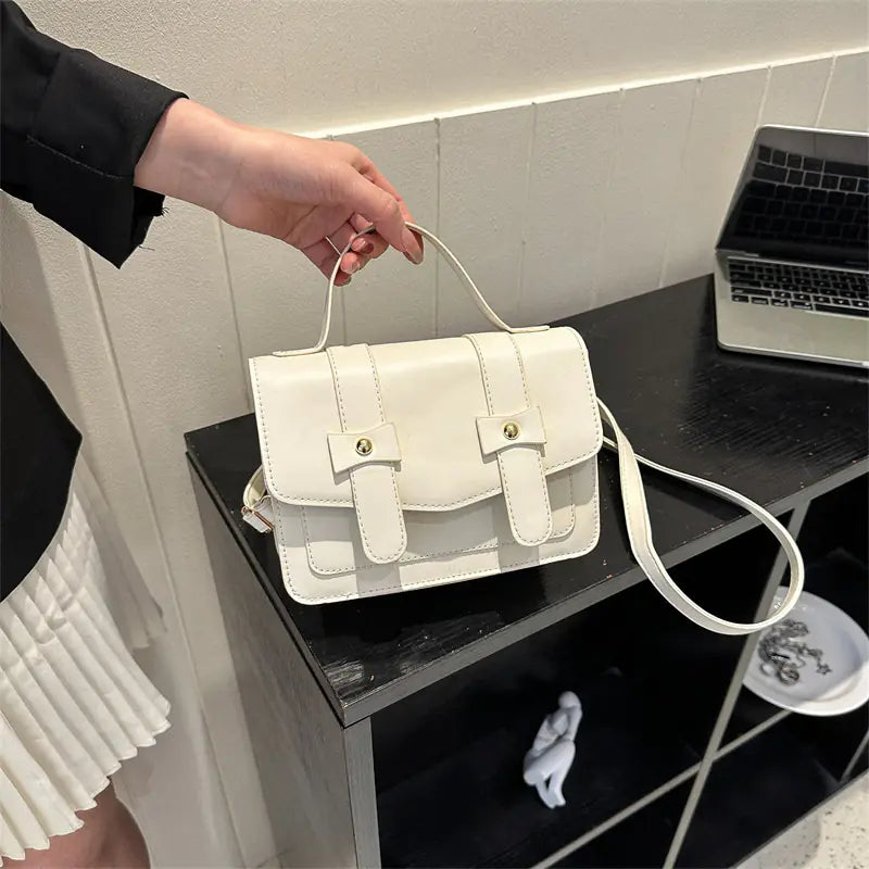 Retro Casual Crossbody Bag with Simple Texture