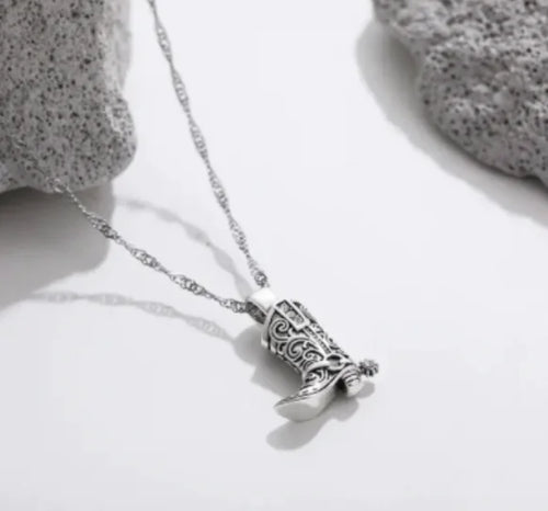 Retro Western Cowboy Boots Necklace with Zircon Pendant