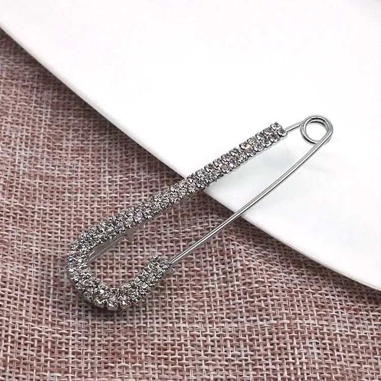 Korean Style Pearl and Rhinestone Brooch Pin