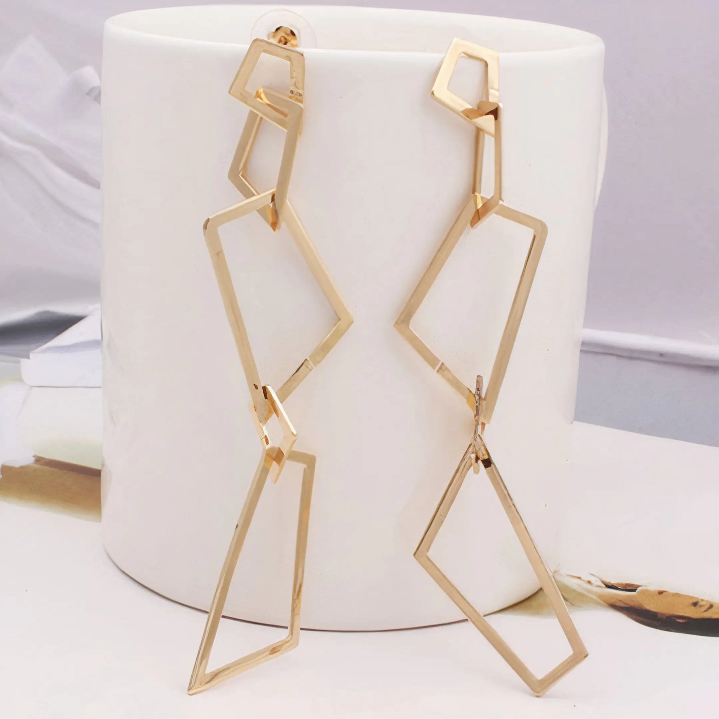 Aria Earrings - Elegant Everyday Jewelry | Aethel Adorn