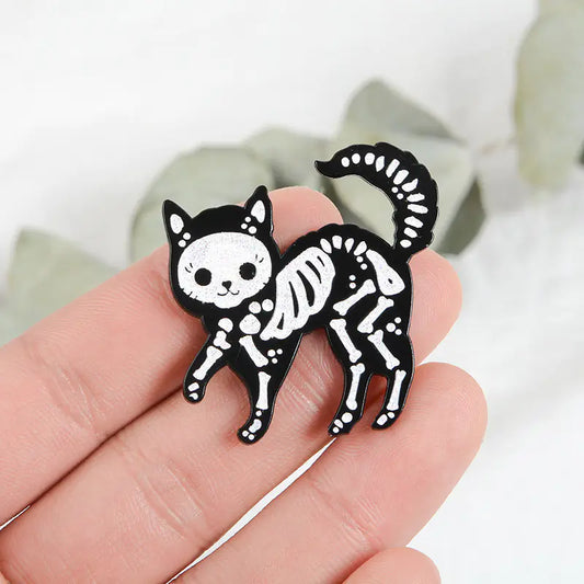 Vintage Punk Cat Skull Alloy Brooch - Unique Accessory