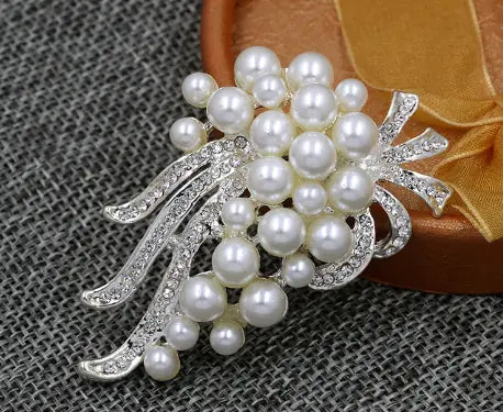 Vintage Pearl Brooch with Diamond Accents for Women