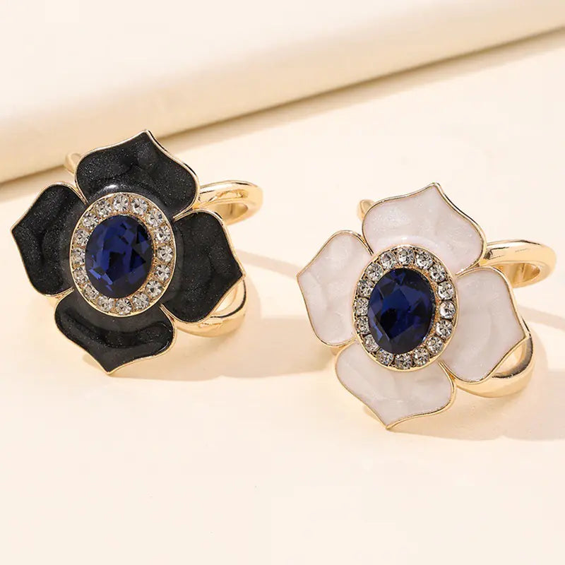 Camellia Shell Scarf Buckle and Multi-Functional Brooch