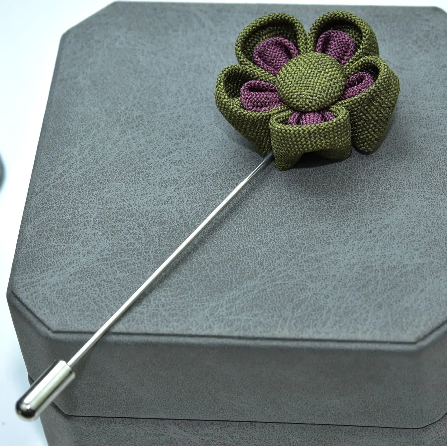 Floral Brooch for Hanfu - Two Color Petals Design