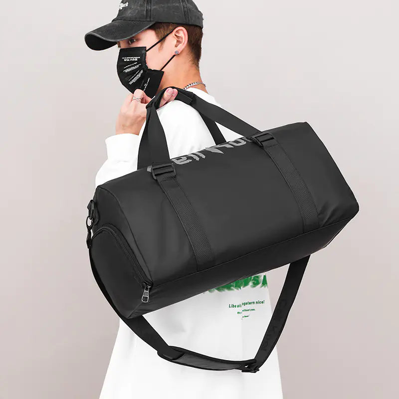 Large Capacity Travel Bag for Men and Women