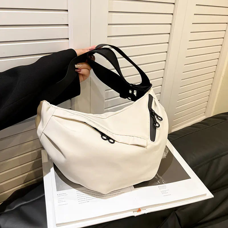 Fashionable Casual Crossbody Bag for Men and Women