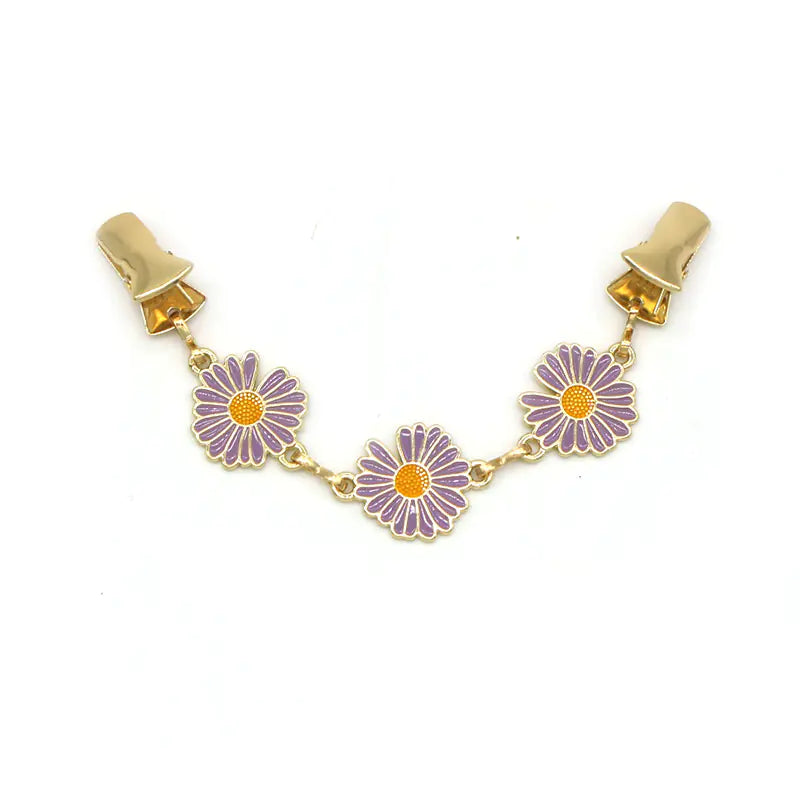 Daisy Brooch Pin with Alloy Scarf Clip for Fashion