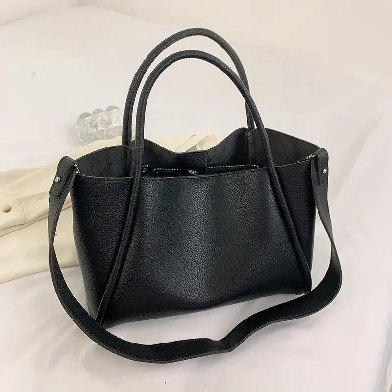 Fashionable Diamond Lattice Shoulder Bag for Women