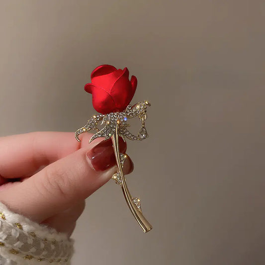 Diamond Inlaid Rose Tulip Brooch with Elegant Design