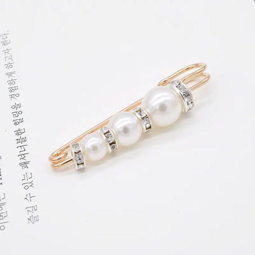 Pearl and Rhinestone Brooch Scarf Shawl Cardigan Pin