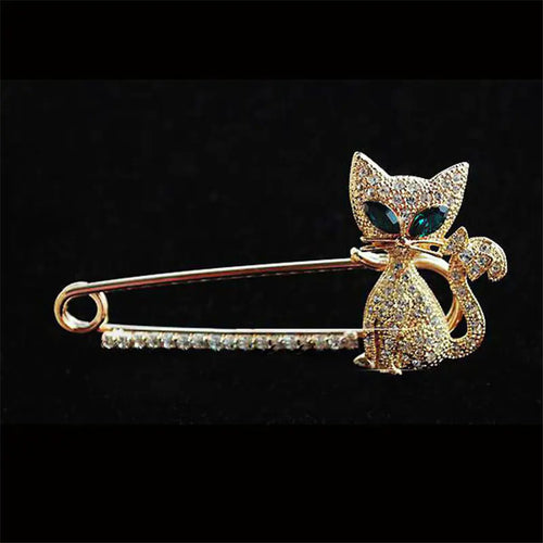 Korean Style Cute Green-Eyed Cat Brooch for Women