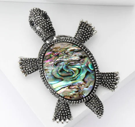 Custom Animal Pattern Brooch for Women - Alloy Turtle Design