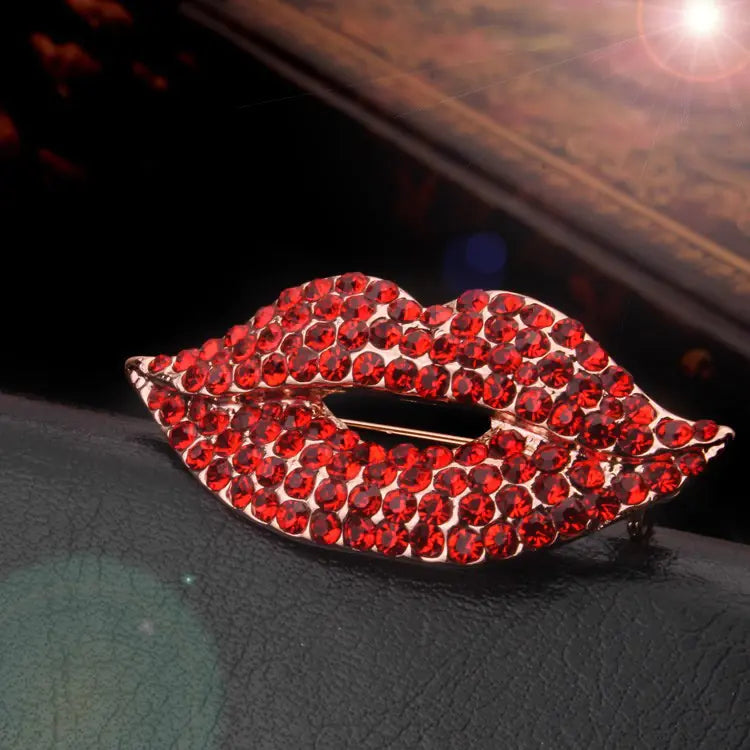 Fashion Rhinestone Red Lip Brooch for Women’s Apparel
