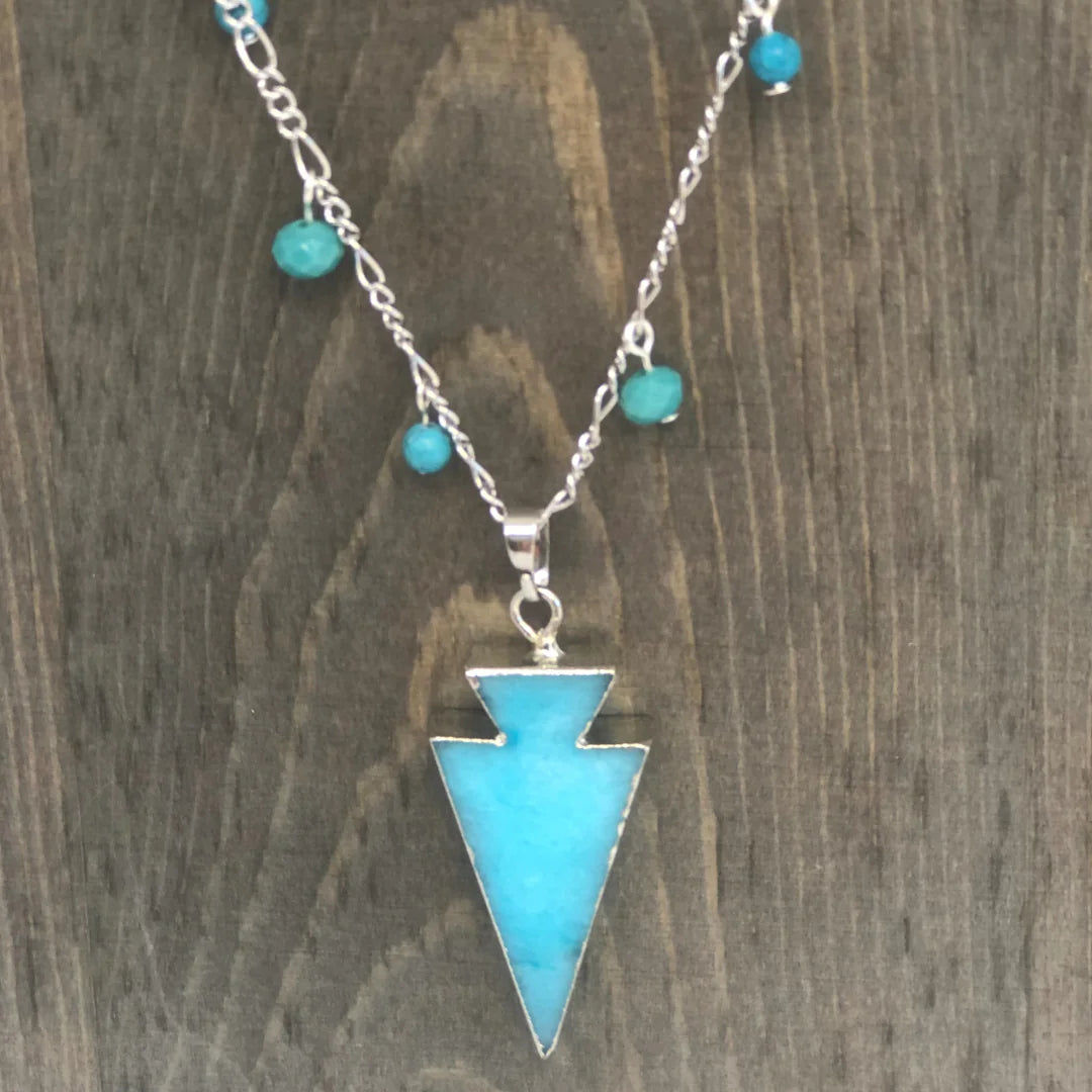Arrow Necklace - Trendy Statement Jewelry | Aethel Adorn